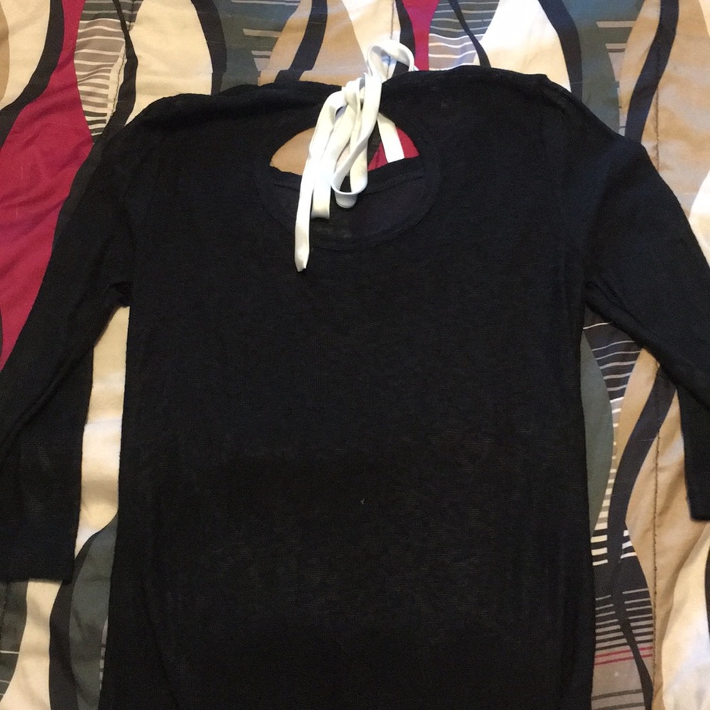 Cute see through top - Picture 2 of 3